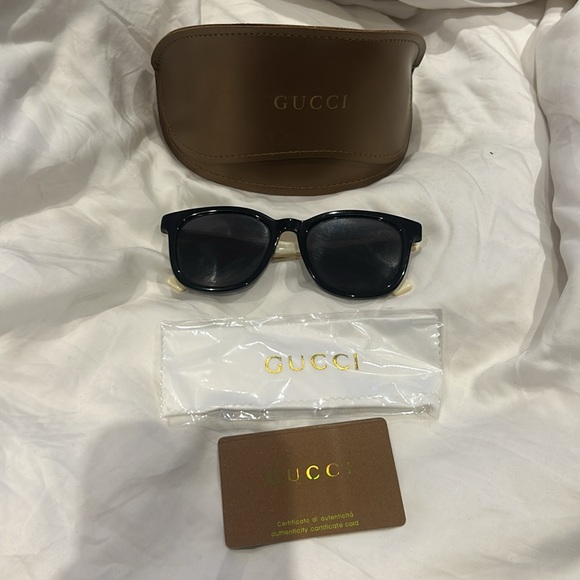 Gucci sunglasses - Picture 4 of 4